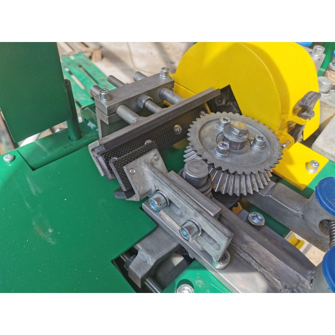 Станок для виготовлення держаків КПА 18-40